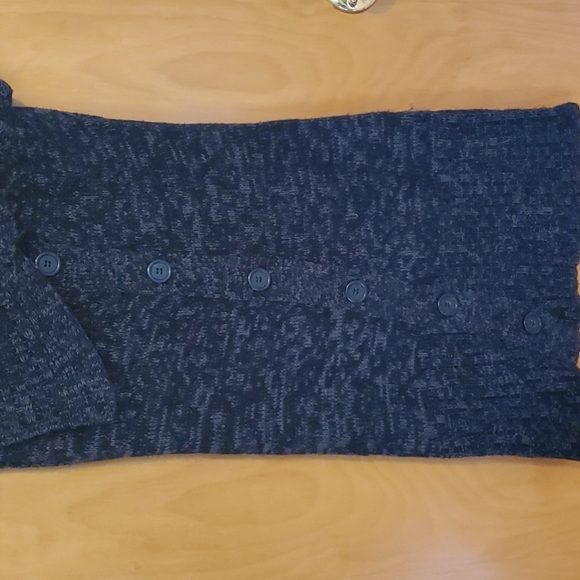 Sweater/Dress Women's - Picture 3 of 3